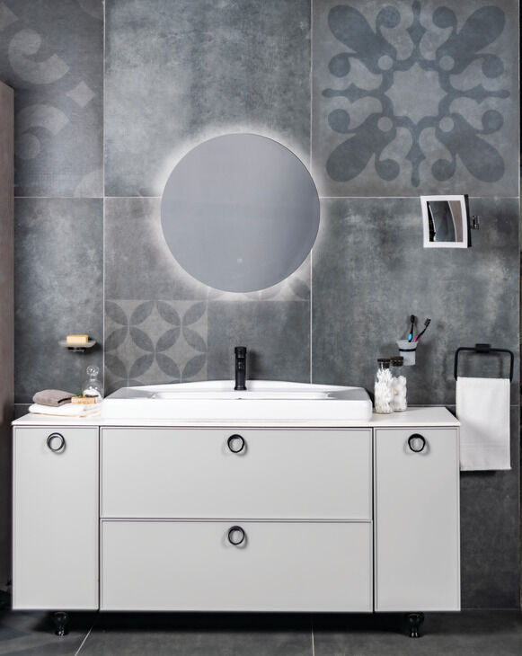 Banyo Aynası, HÄFELE OASIS